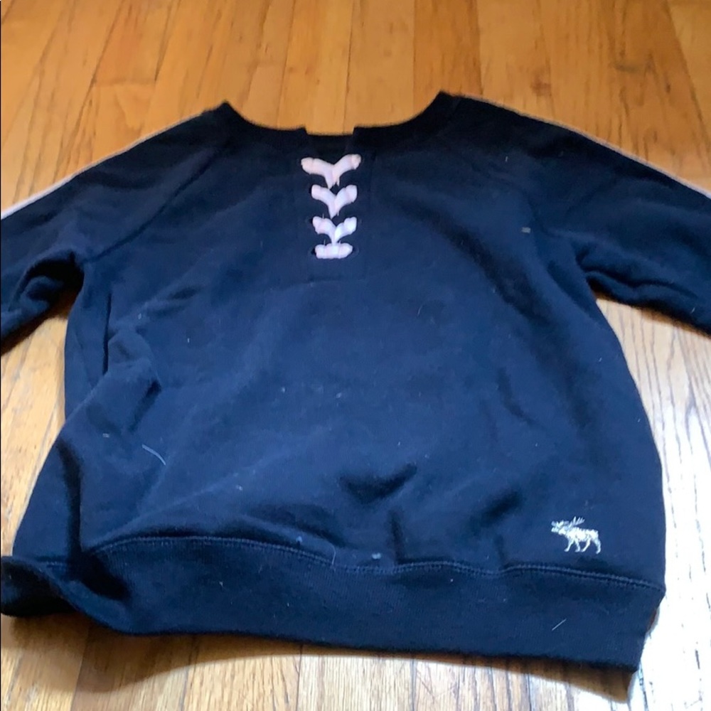Abercrombie kids crew neck💕